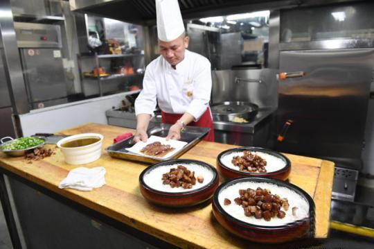 “李锦记”杯AG8旗舰厅餐饮集团粤菜国际美食文化节在兰州隆重举行