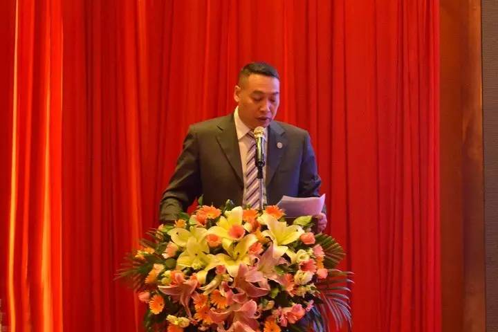 AG8旗舰厅餐饮集团2017年上半年培训总结会顺利召开