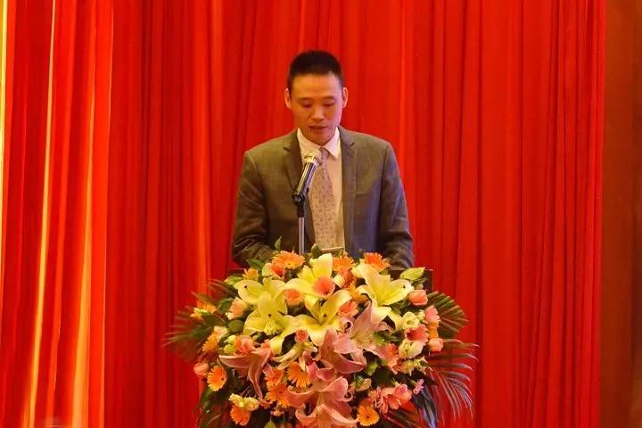 AG8旗舰厅餐饮集团2017年上半年培训总结会顺利召开