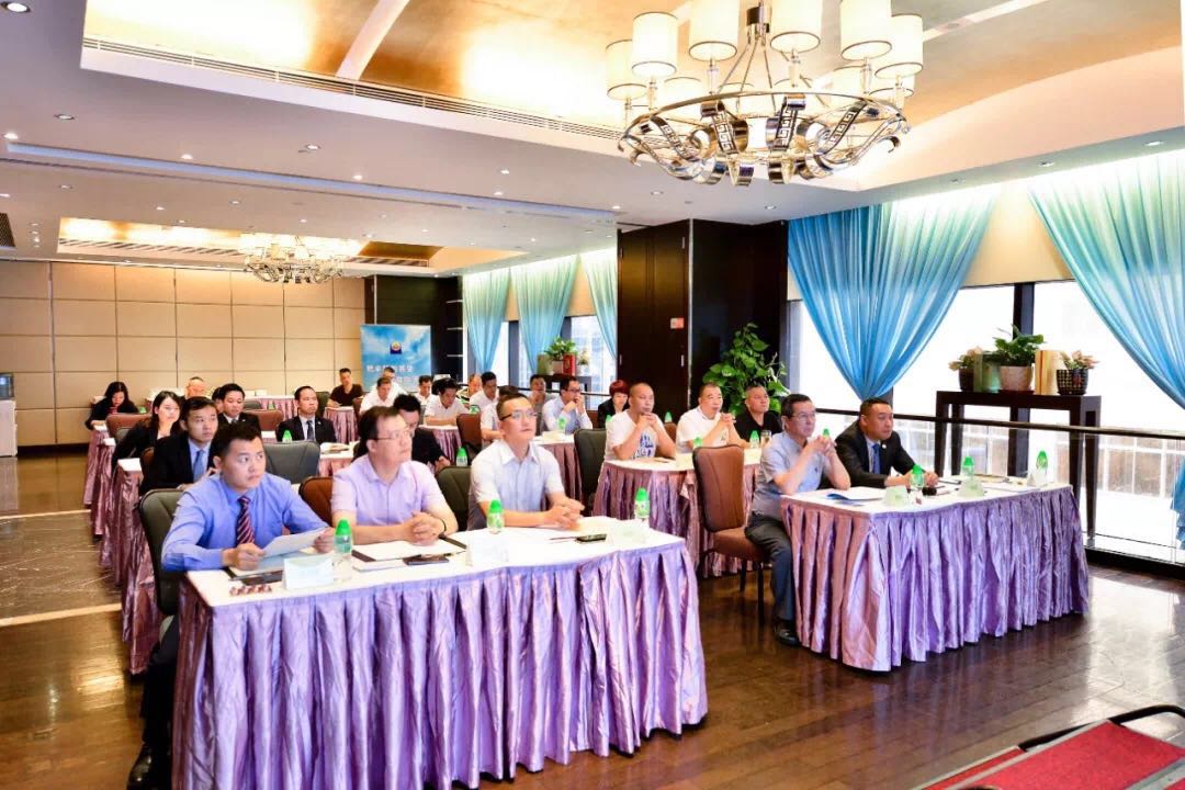知行合一，融汇贯通 —— 广州AG8旗舰厅投资集团2019年年中总结与培训会顺利举行