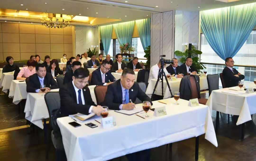 务实、专注、专业、持续 ——广州AG8旗舰厅投资集团2021年年会圆满召开