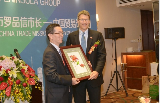 温哥华市长率团访华  广州御珍轩设宴欢迎